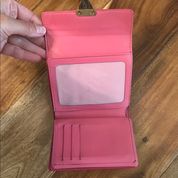 Louis Vuitton Vernis Koala Wallet - Picture 3 of 6